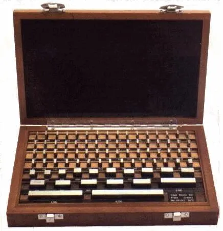 Slip Gauge Set (83 Pieces)